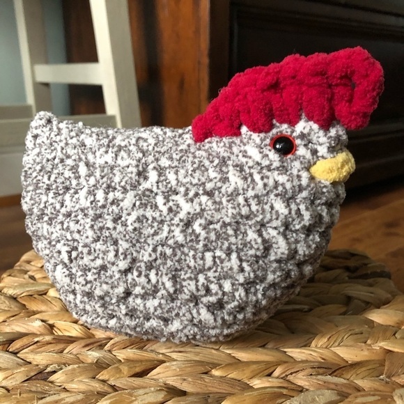 Handmade Crochet Speckled Country Chicken (multiple Colors) - Picture 7 of 9